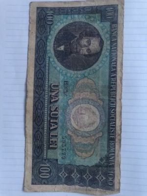 Bucureşti - Pentru colecţionari bacnota de 100 lei din 1966