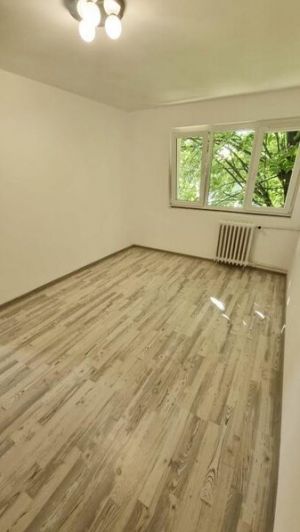 Bucureşti - Berceni -Apartament cu 2 camere in zona Berceni -Bloc Reabilitat