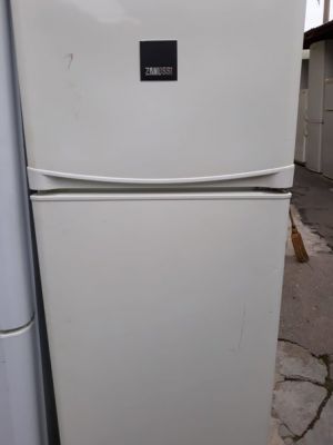 Bucureşti - Vand frigider, congelator si combina frigorifica