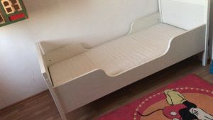 Bucureşti - Vand pat Ikea